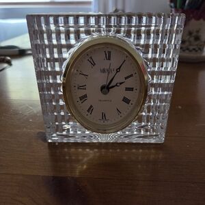 Mikasa "Sutton Place" Austrian Crystal Made In Germany Clock With Oval Face